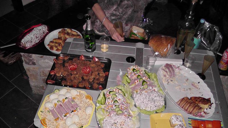 Asztalok fullon