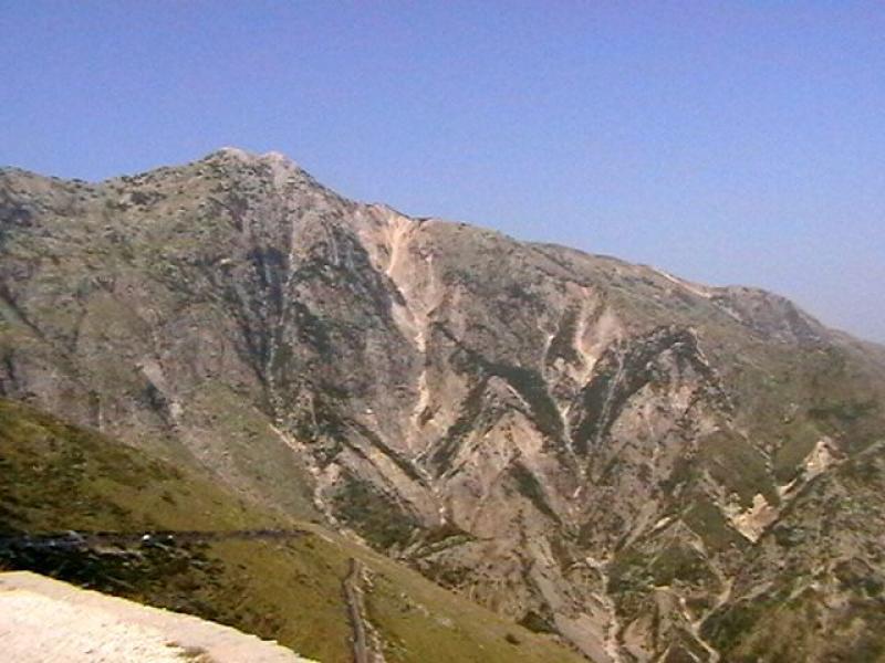 Llogra-hágó déli oldal