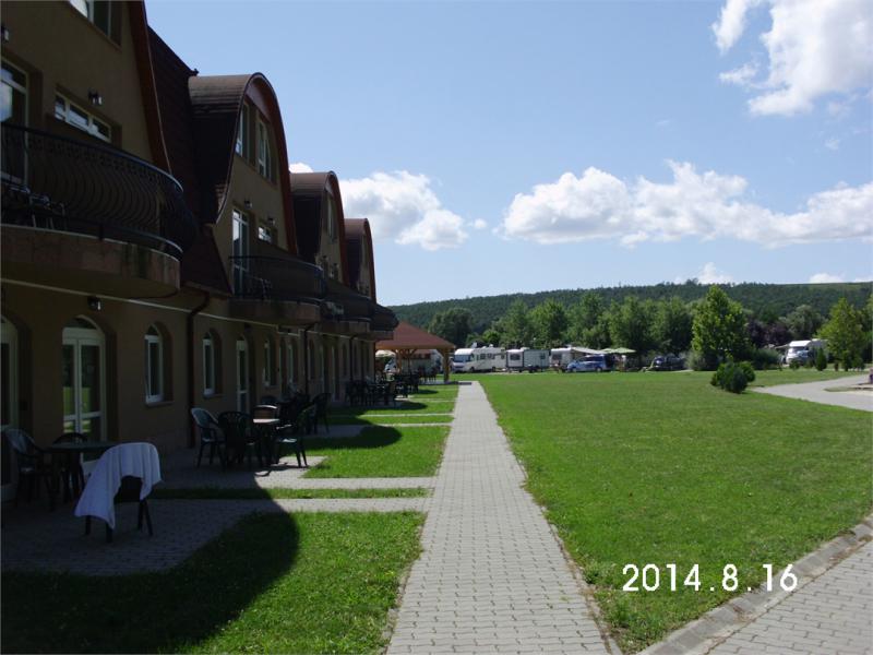 Apartmanok hátulról