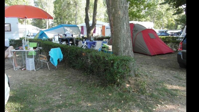 100m2-es parcella